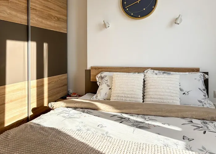 Апартаменты Moonlit Retreat - M&n *