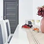 Daire Moonlit Retreat - M&n *