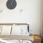 Moonlit Retreat - M&n Lägenhet